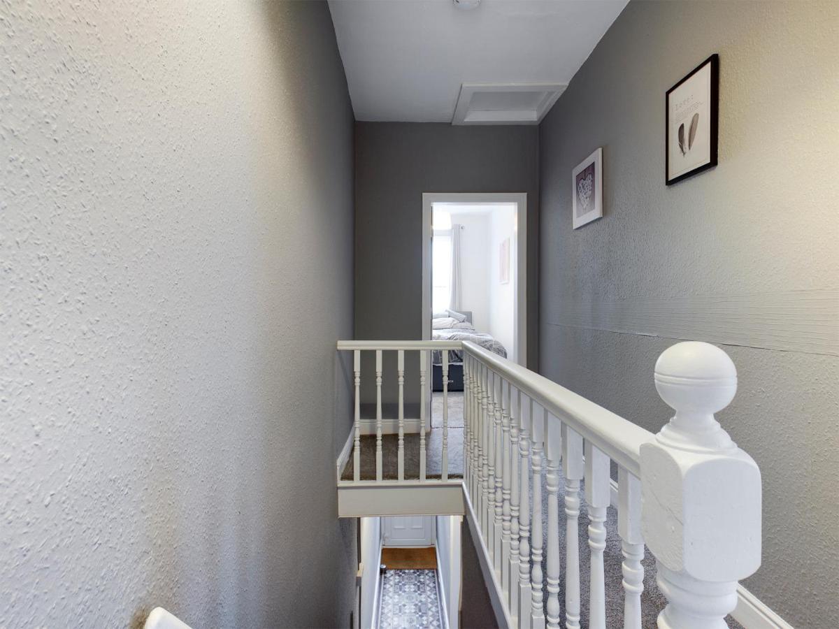 Cheerful 3 Bedroom Home With Free Parking And Wifi Chester Eksteriør billede